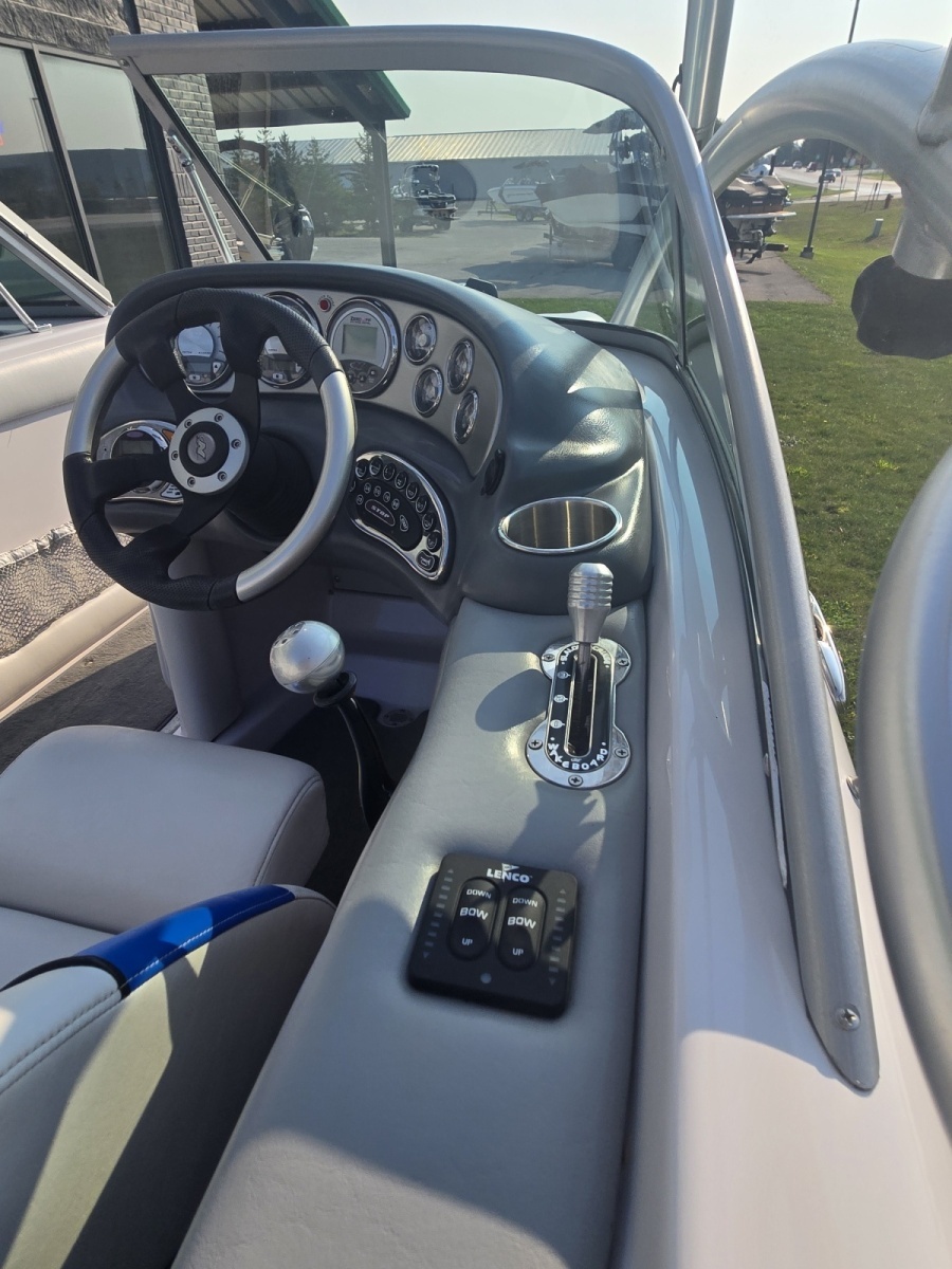 21ft Nautique Yacht For Sale