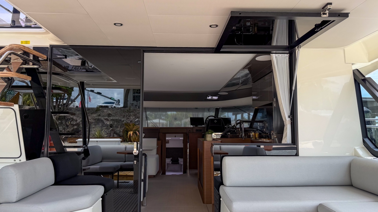 2025 Prestige M48