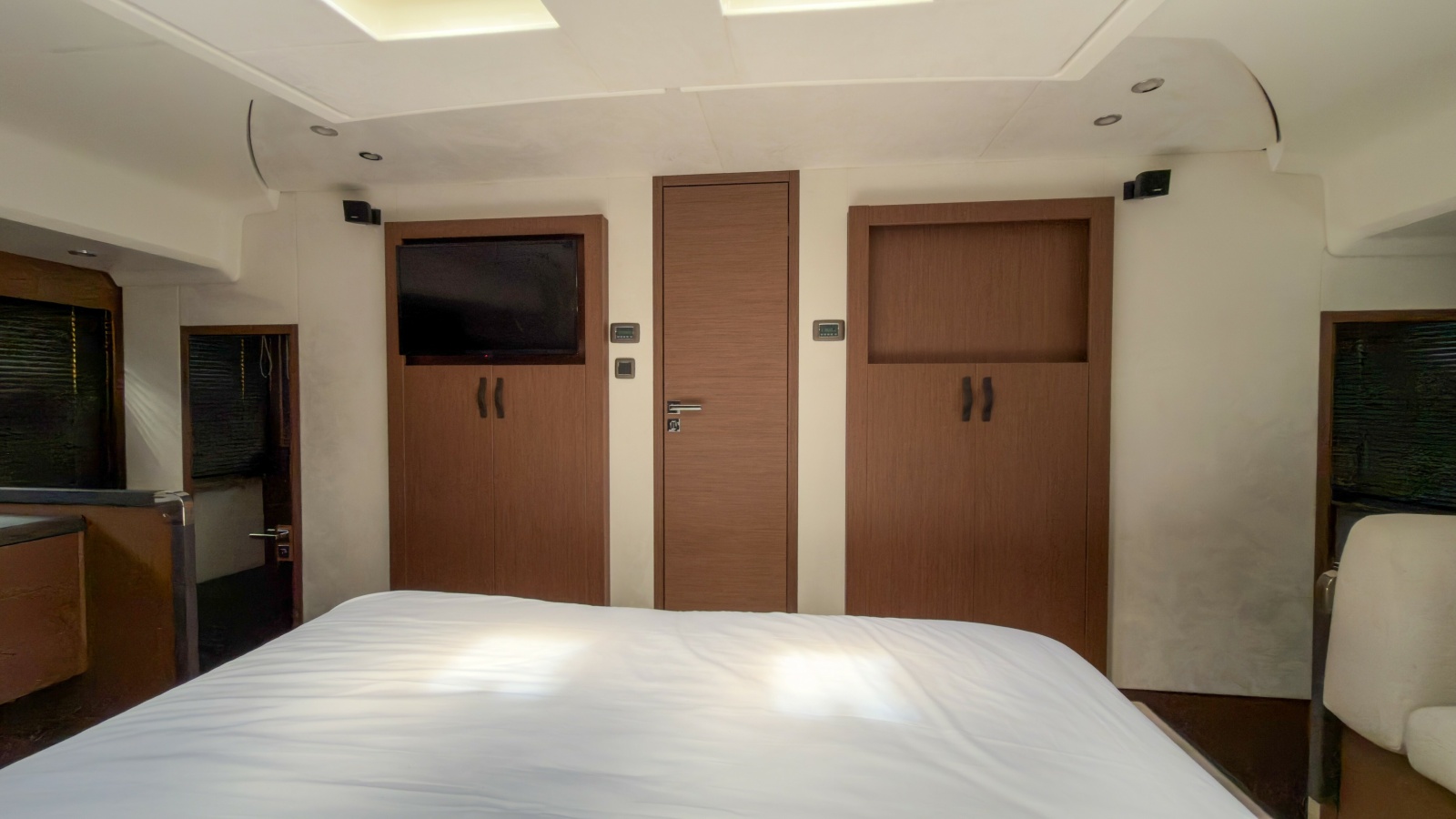 48' 2025 Prestige M48