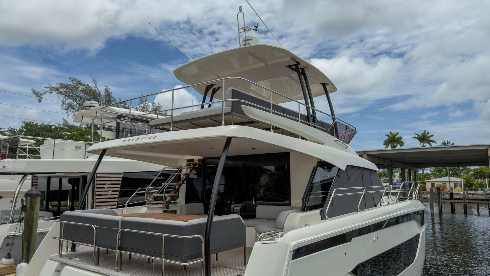 2025 Prestige M48