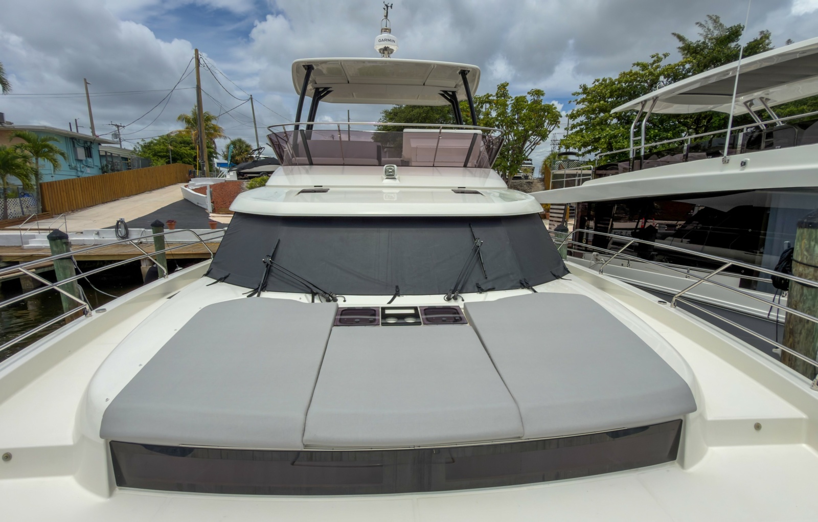 48' 2025 Prestige M48