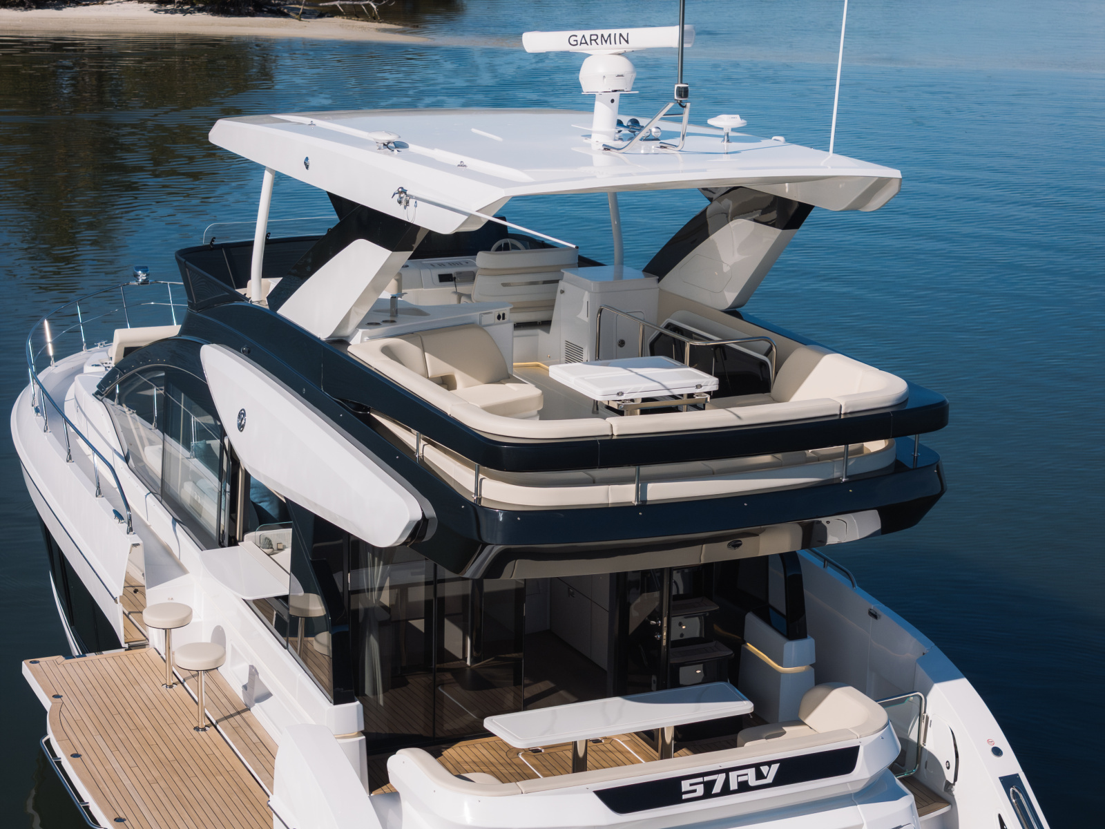 57ft Cruisers Yachts Yacht For Sale