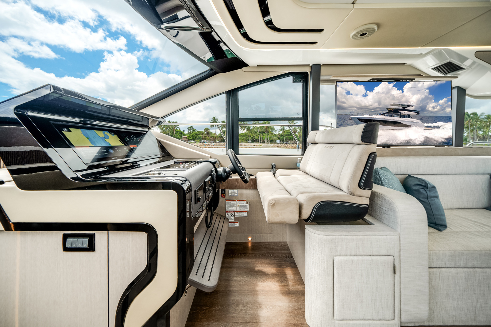 57ft Cruisers Yachts Yacht For Sale