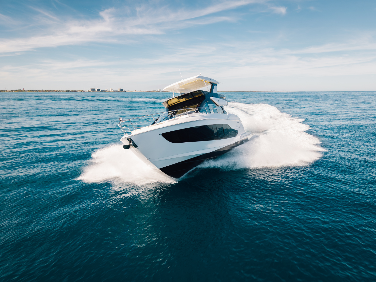 57ft Cruisers Yachts Yacht For Sale