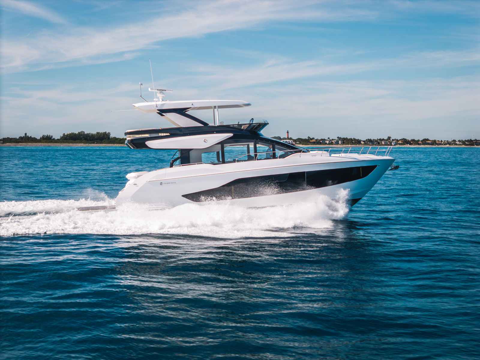 57ft Cruisers Yachts Yacht For Sale