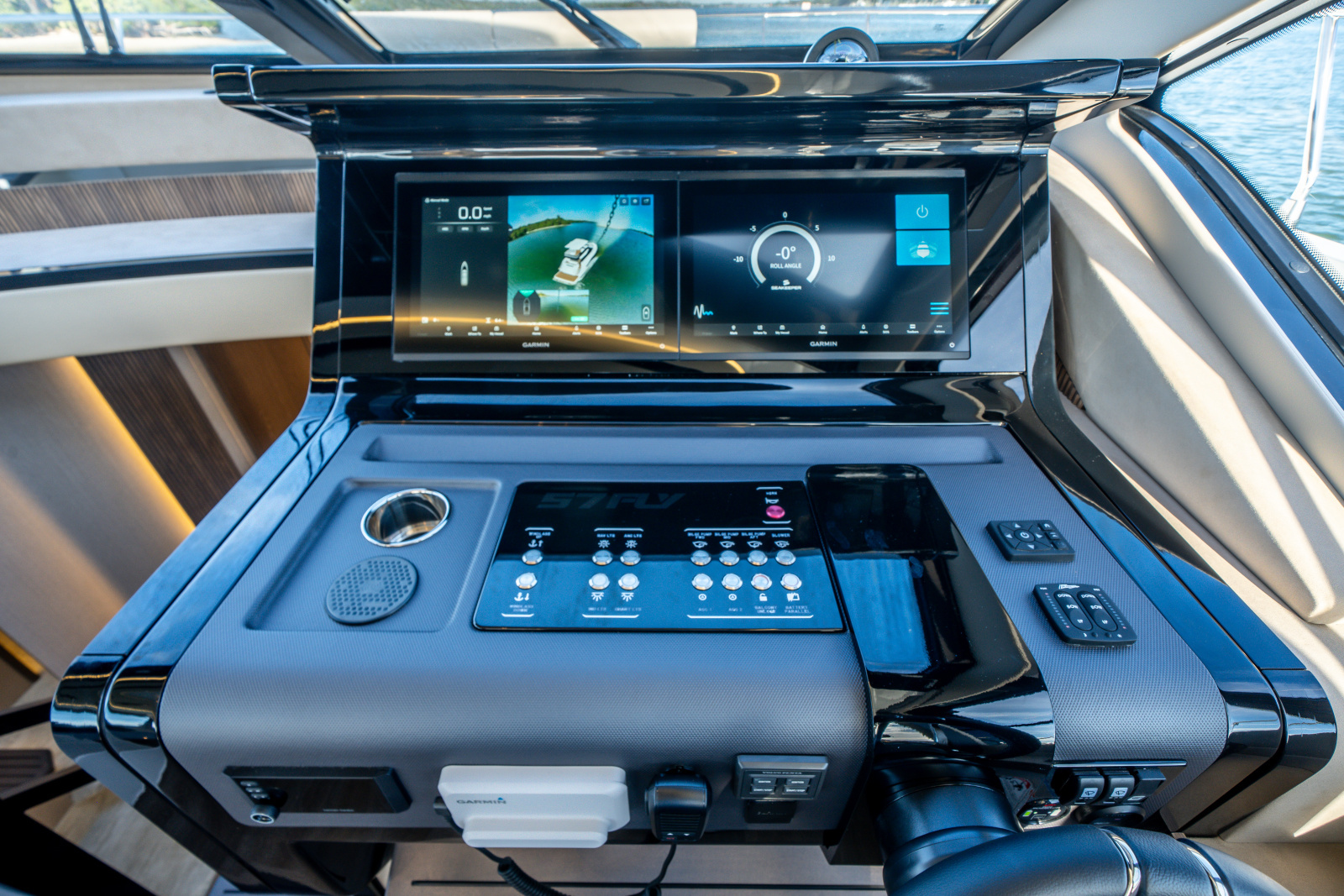 57ft Cruisers Yachts Yacht For Sale
