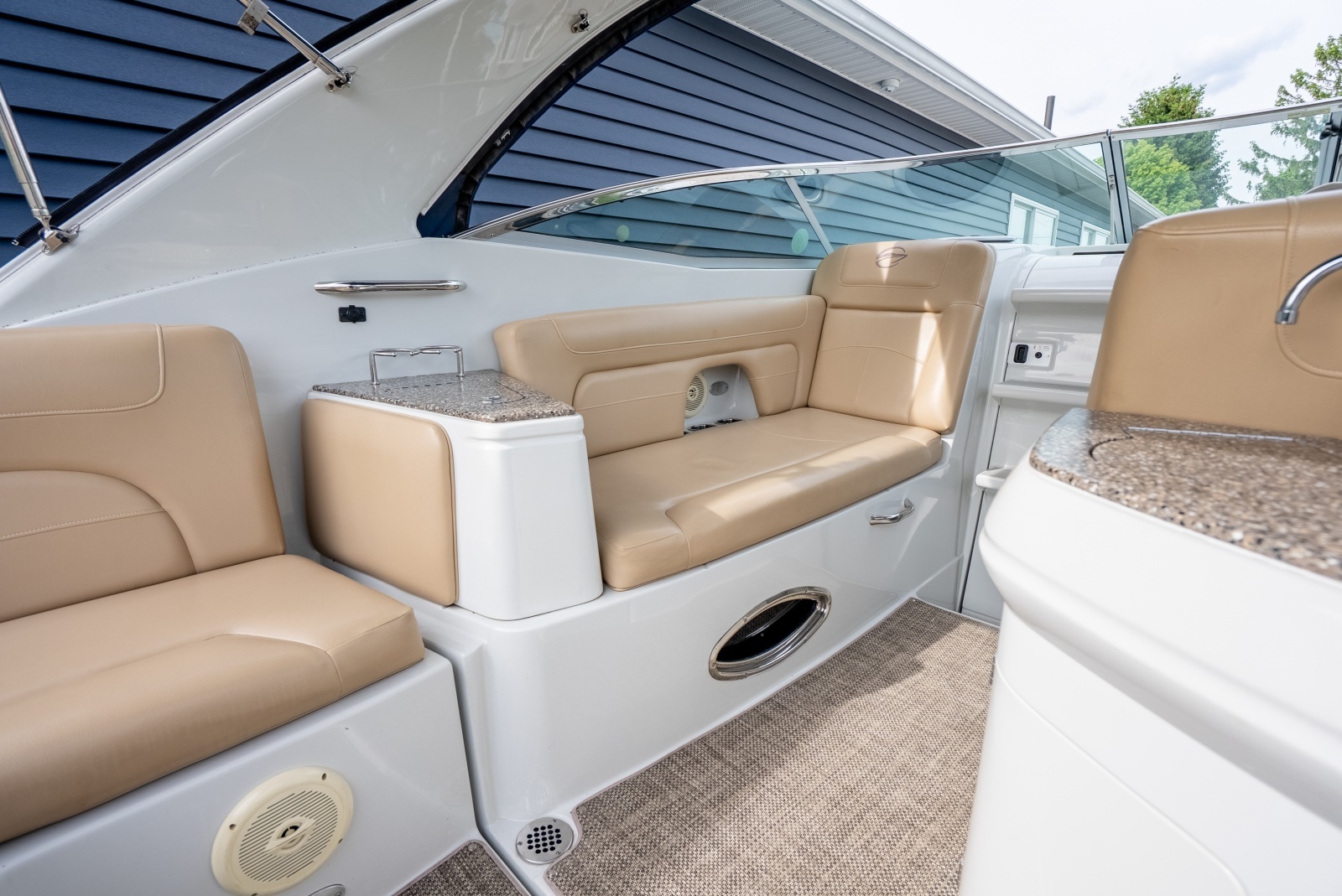 Bella Regazza 29ft Crownline Yacht For Sale