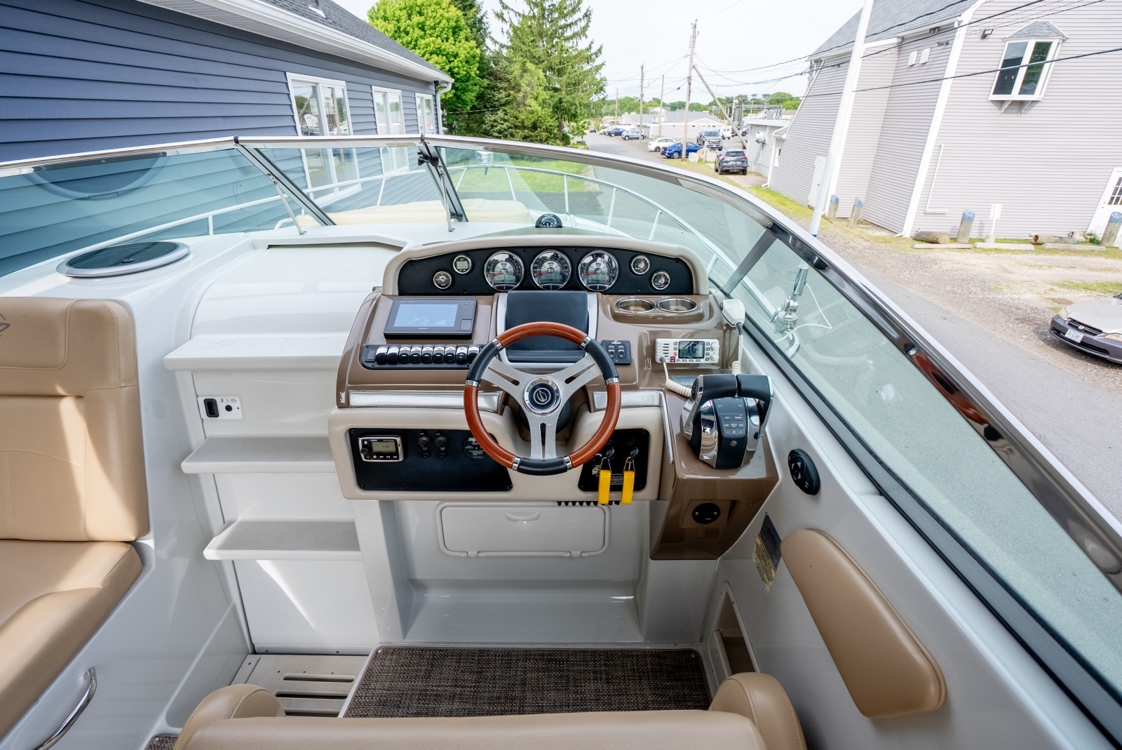 Bella Regazza 29ft Crownline Yacht For Sale
