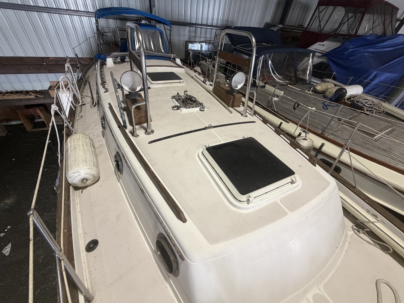 1988 Pacific Seacraft Crealock 37