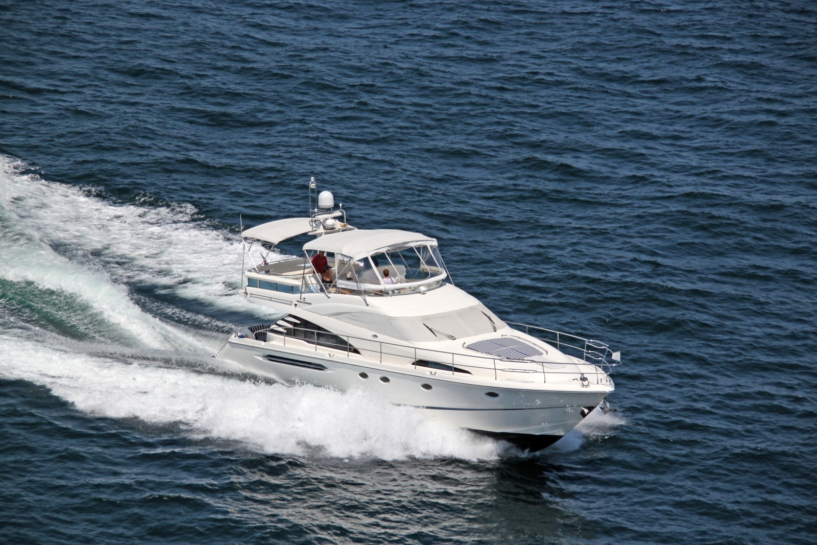 2002 Fairline Squadron 58