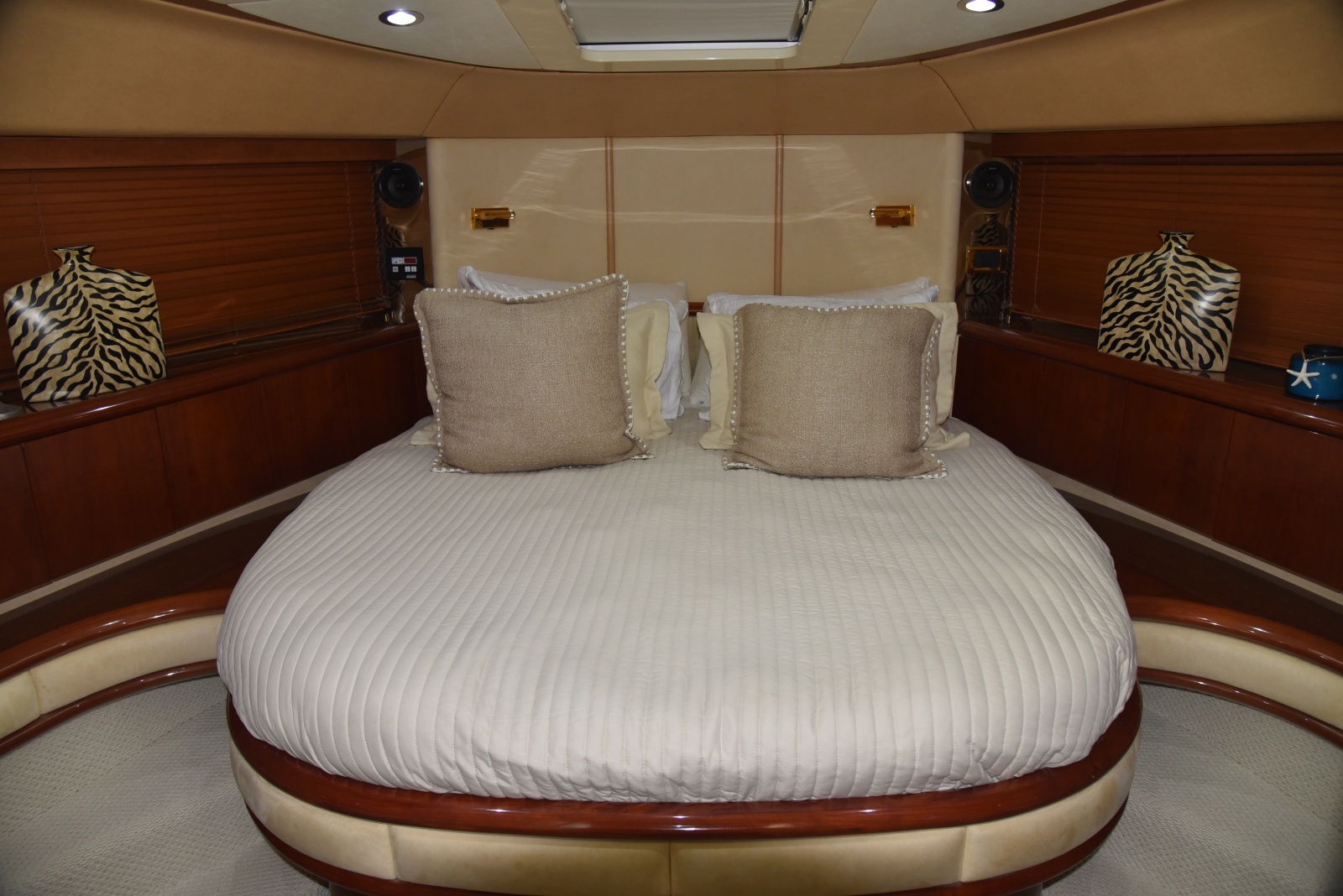 2002 Fairline Squadron 58