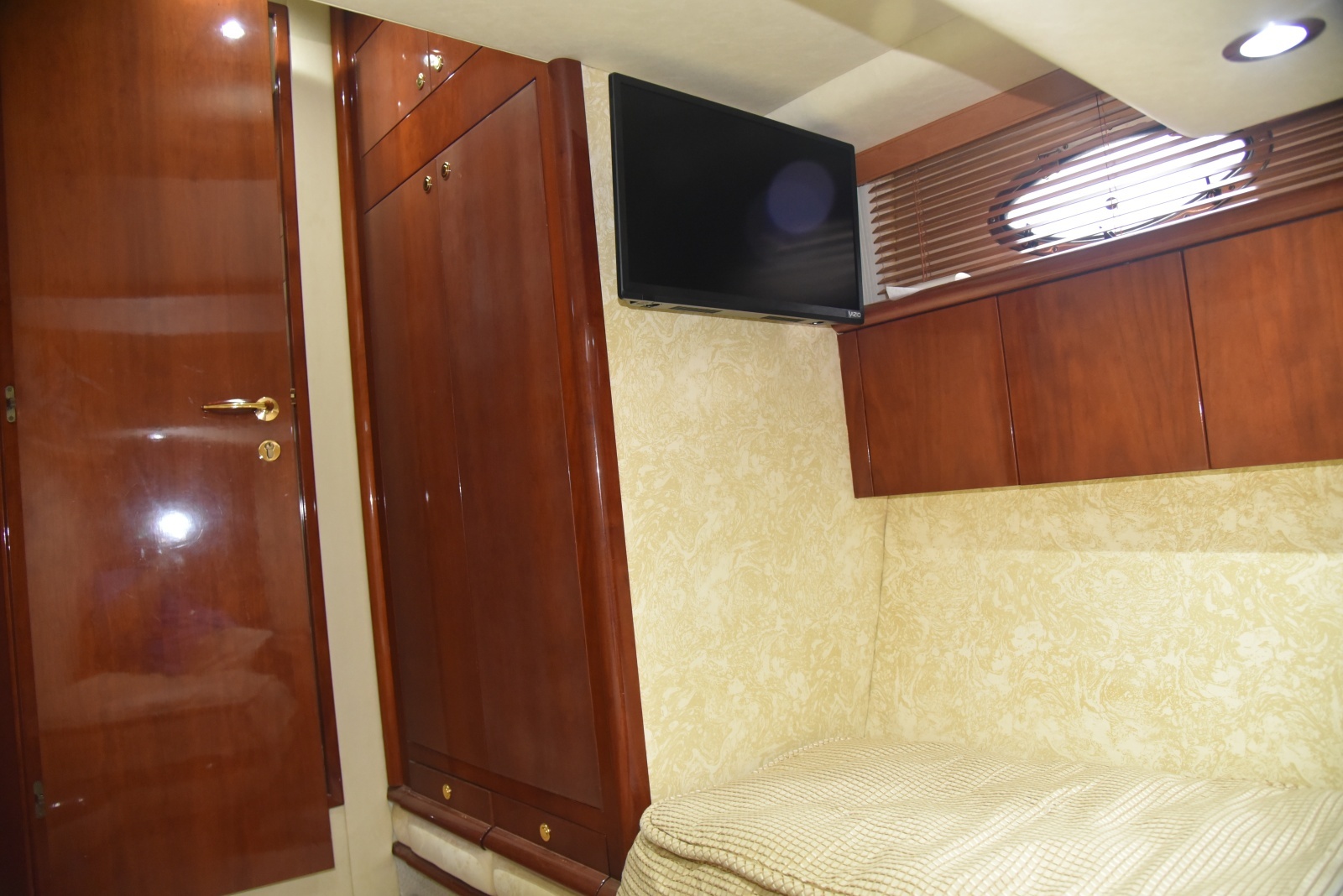 2002 Fairline Squadron 58