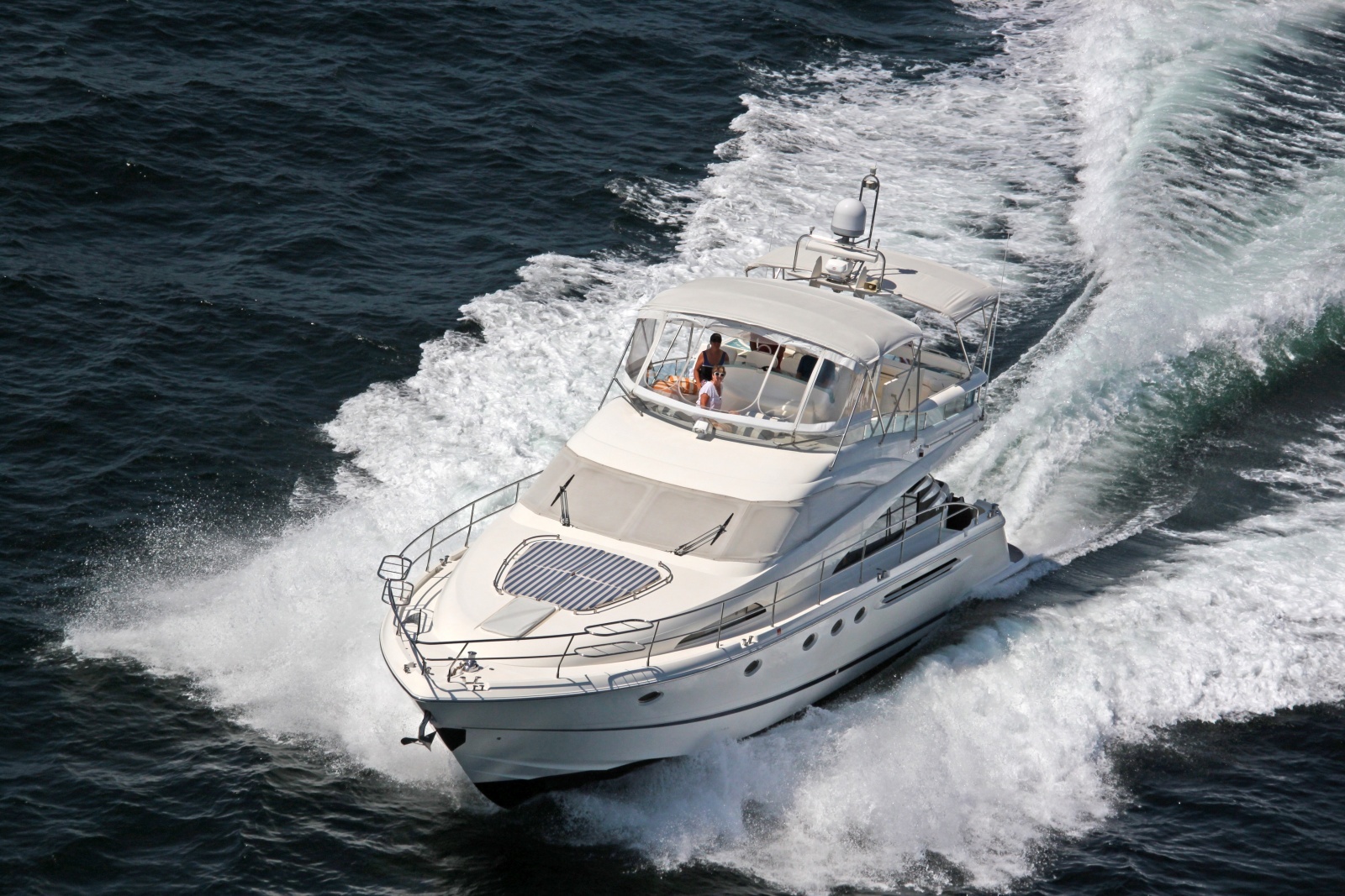 2002 Fairline Squadron 58