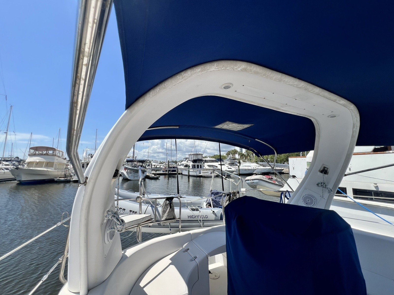 1999 Hunter 380