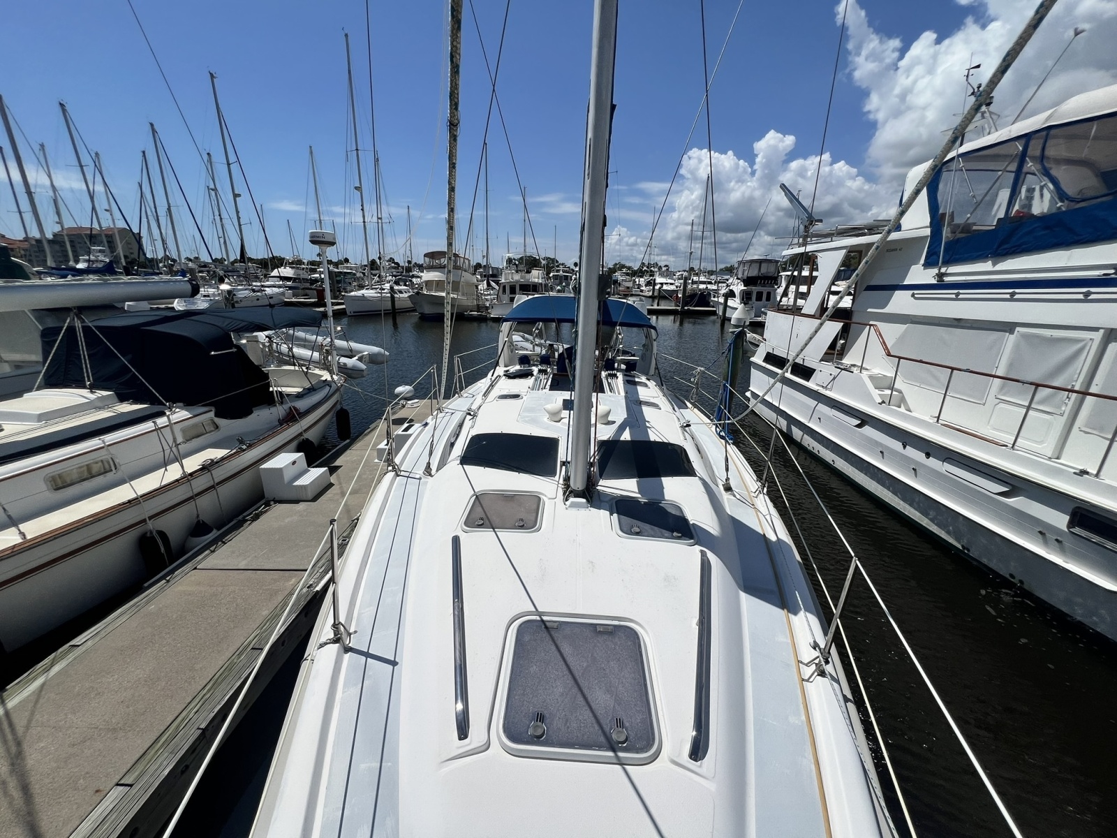 1999 Hunter 380