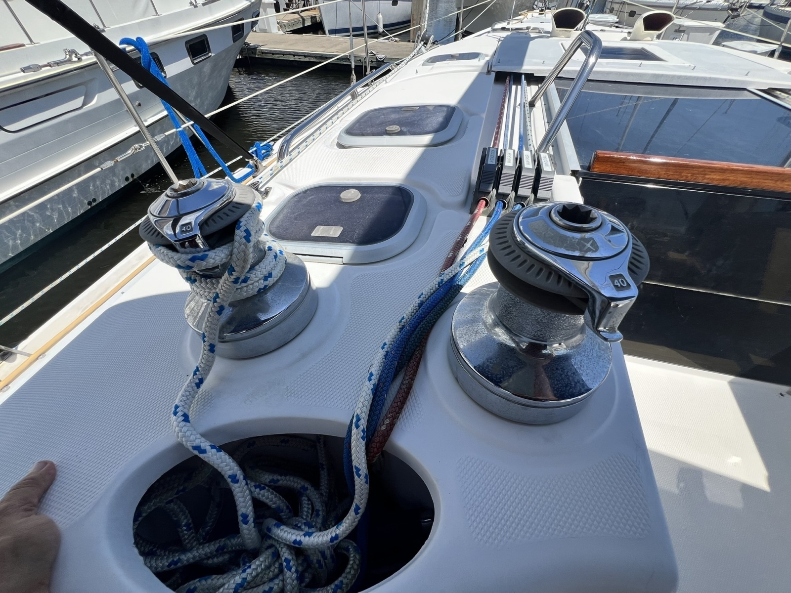 1999 Hunter 380