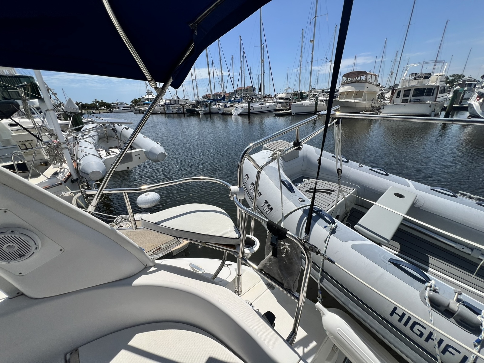 1999 Hunter 380
