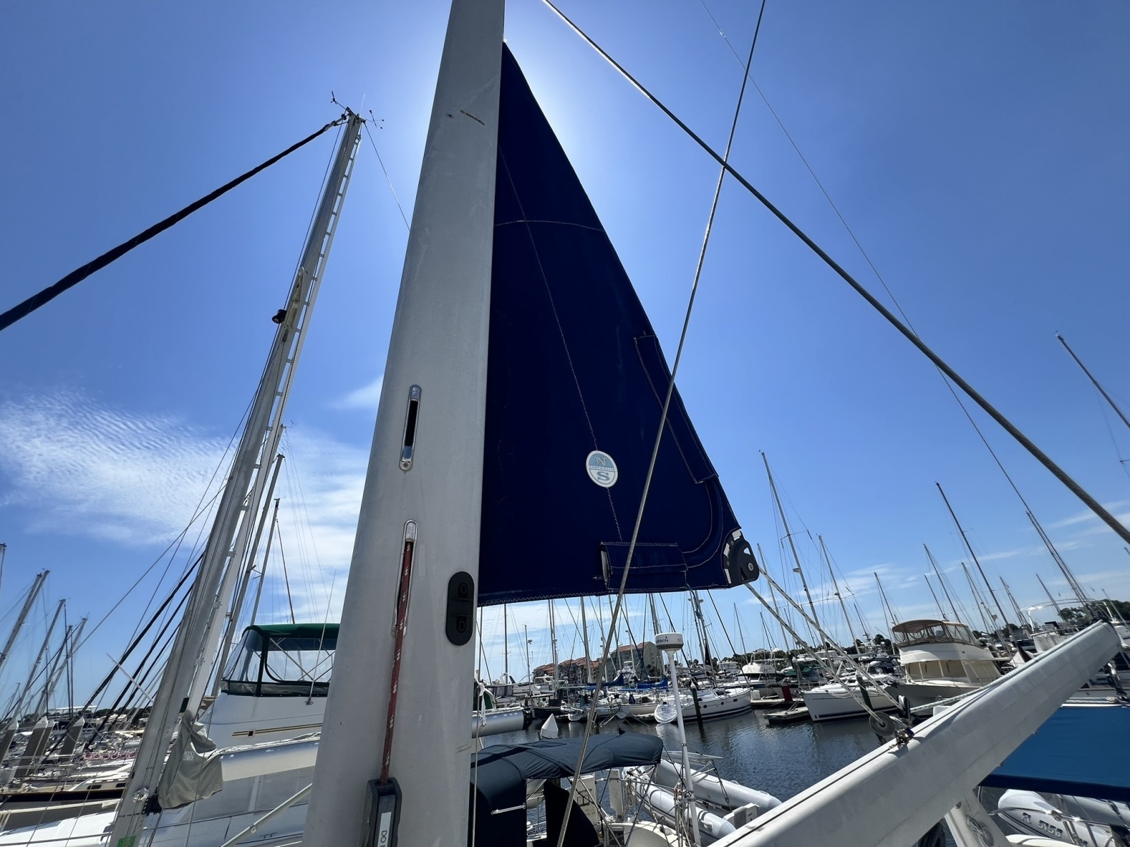 1999 Hunter 380