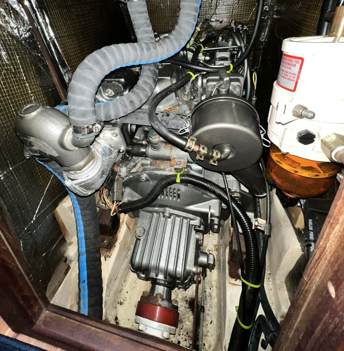1999 Hunter 380