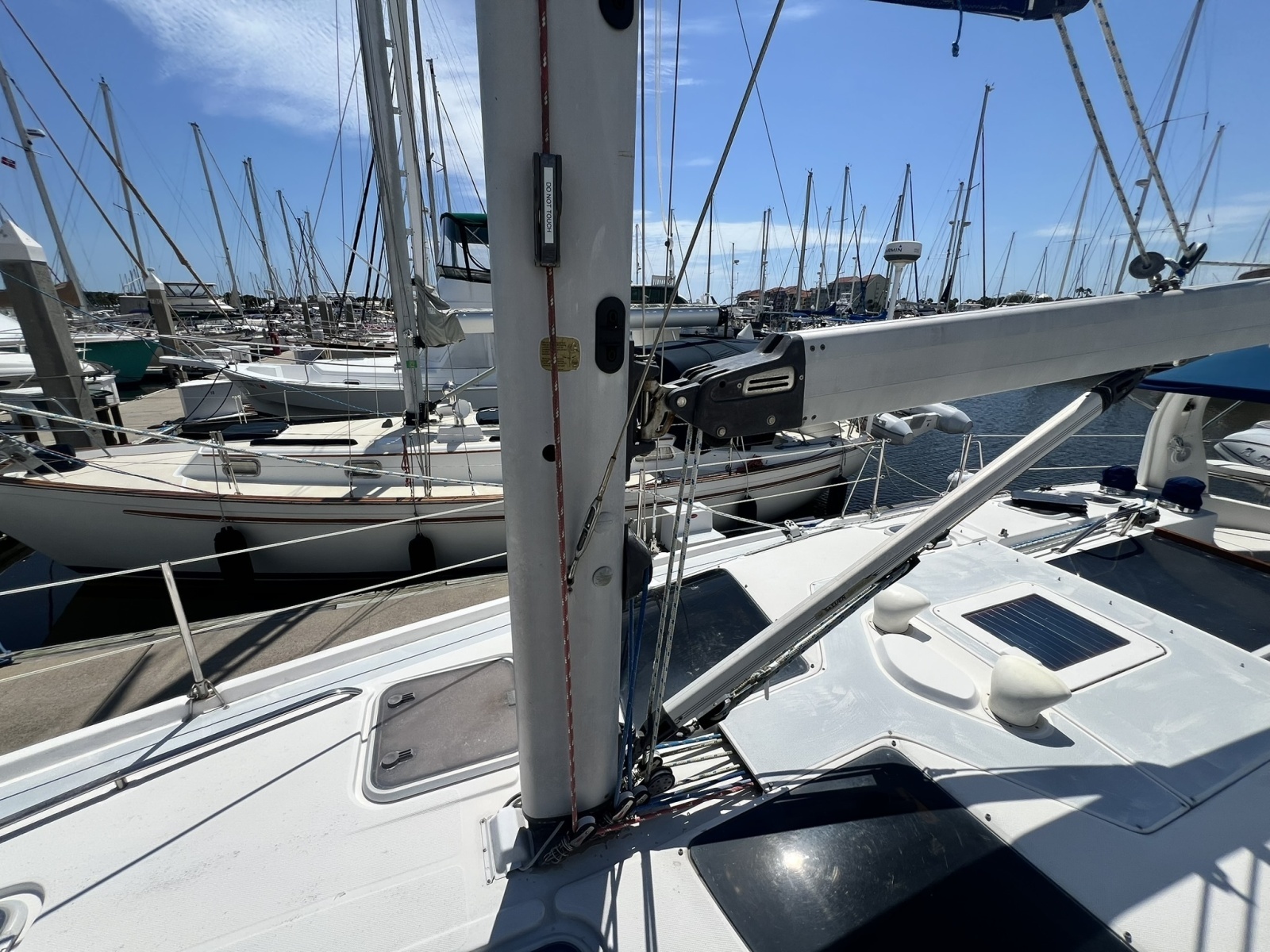 1999 Hunter 380