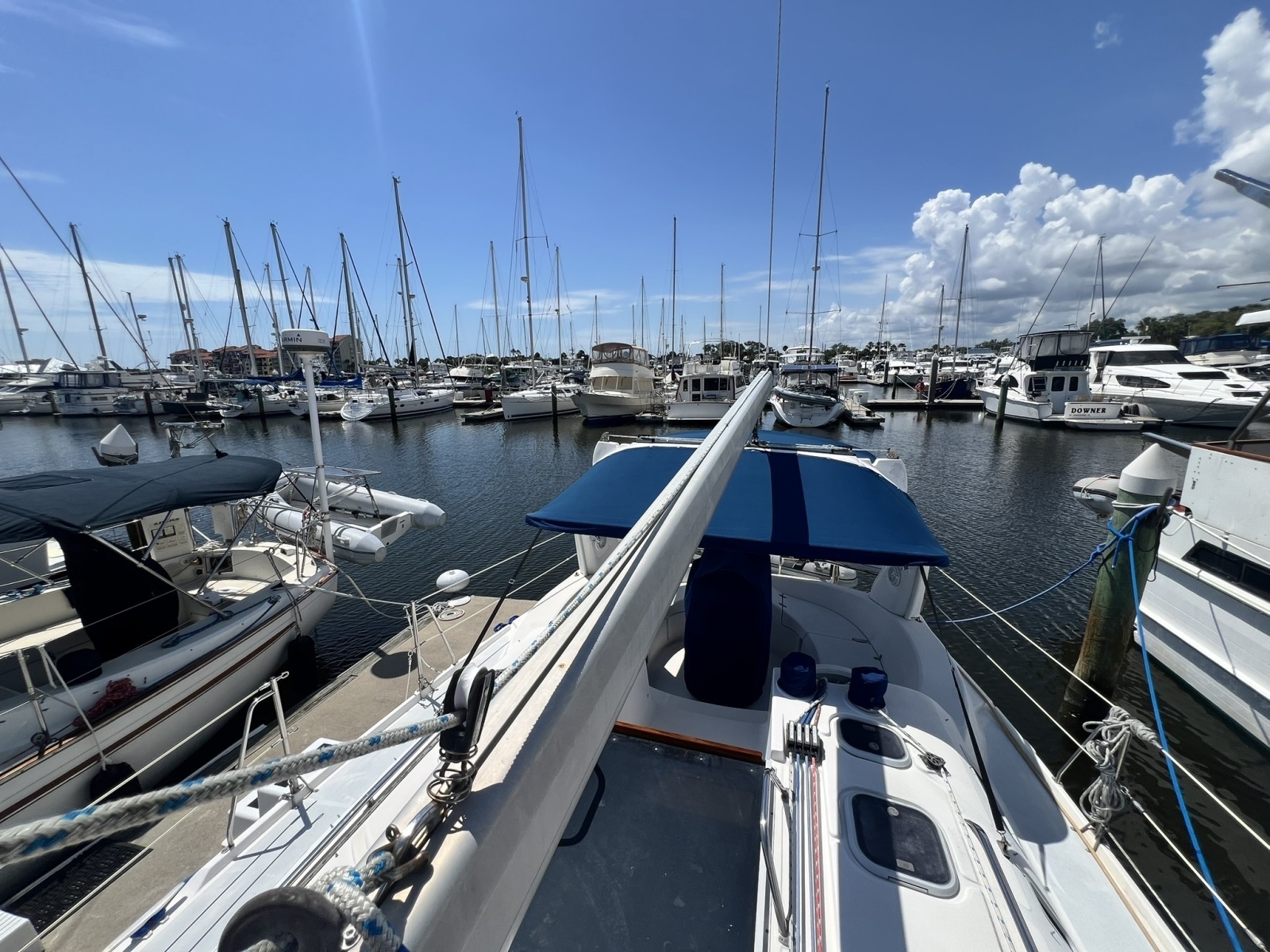 1999 Hunter 380