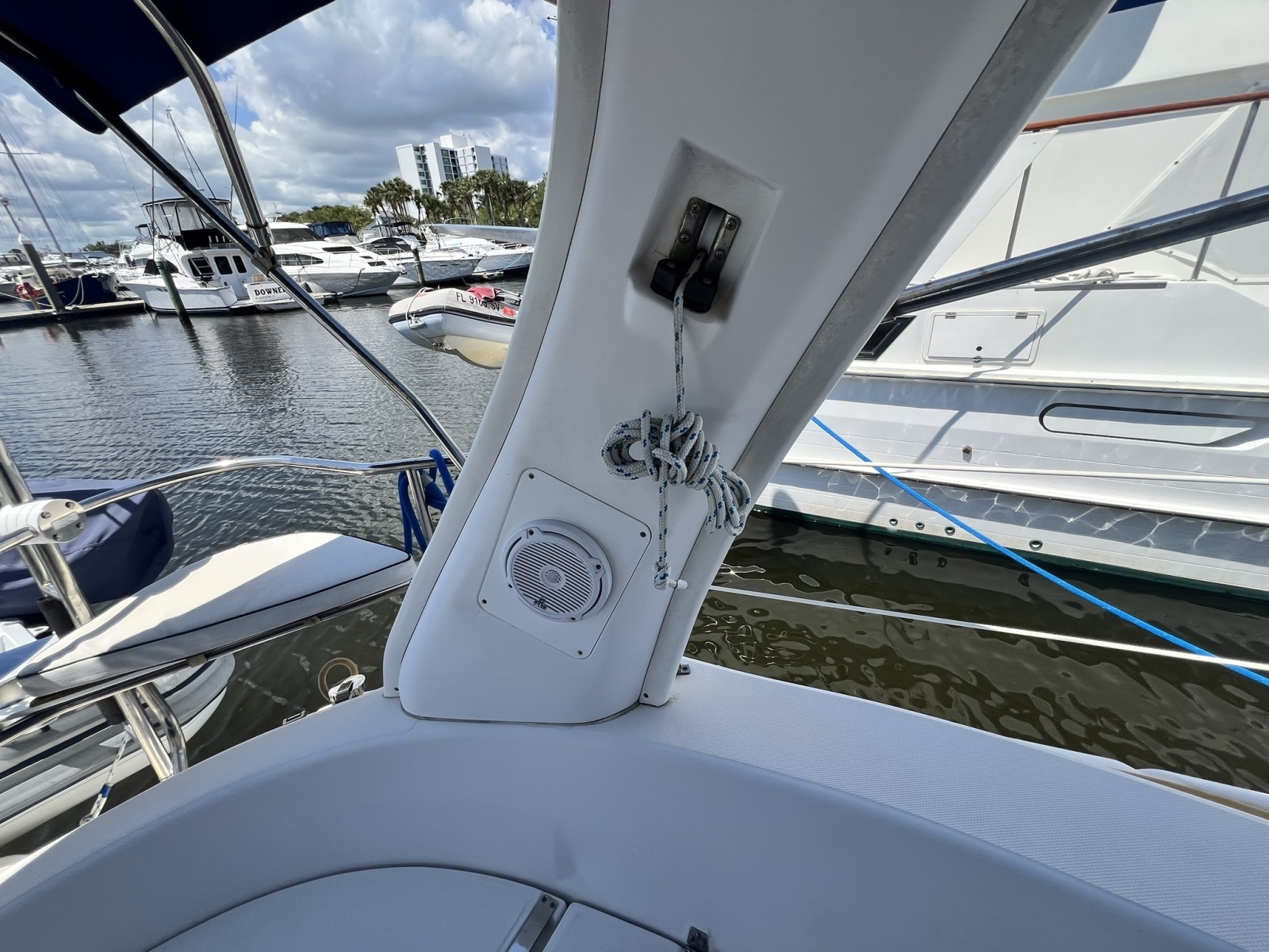 1999 Hunter 380