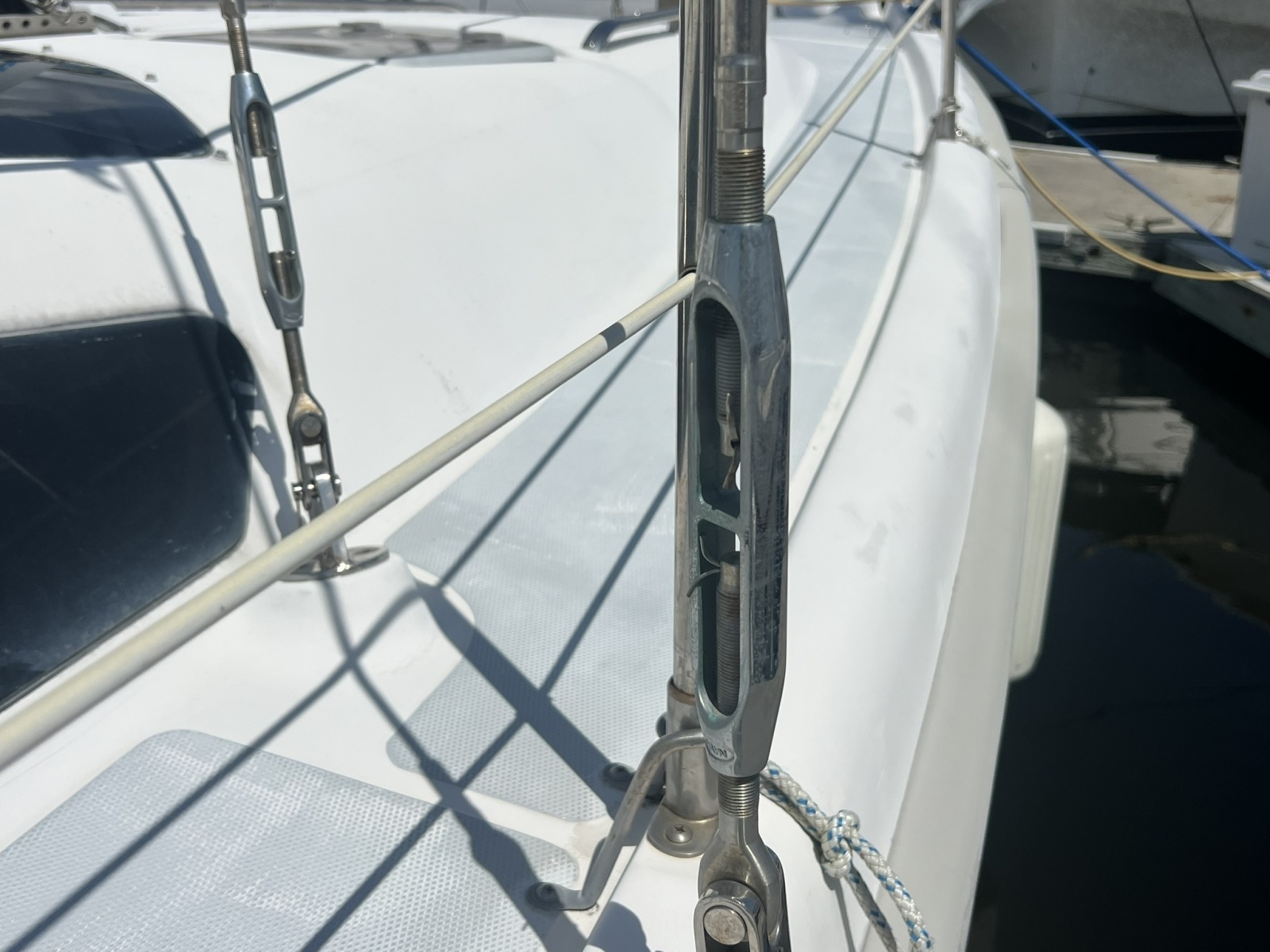 1999 Hunter 380
