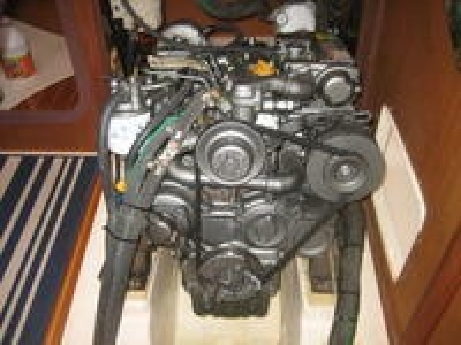 1999 Hunter 380