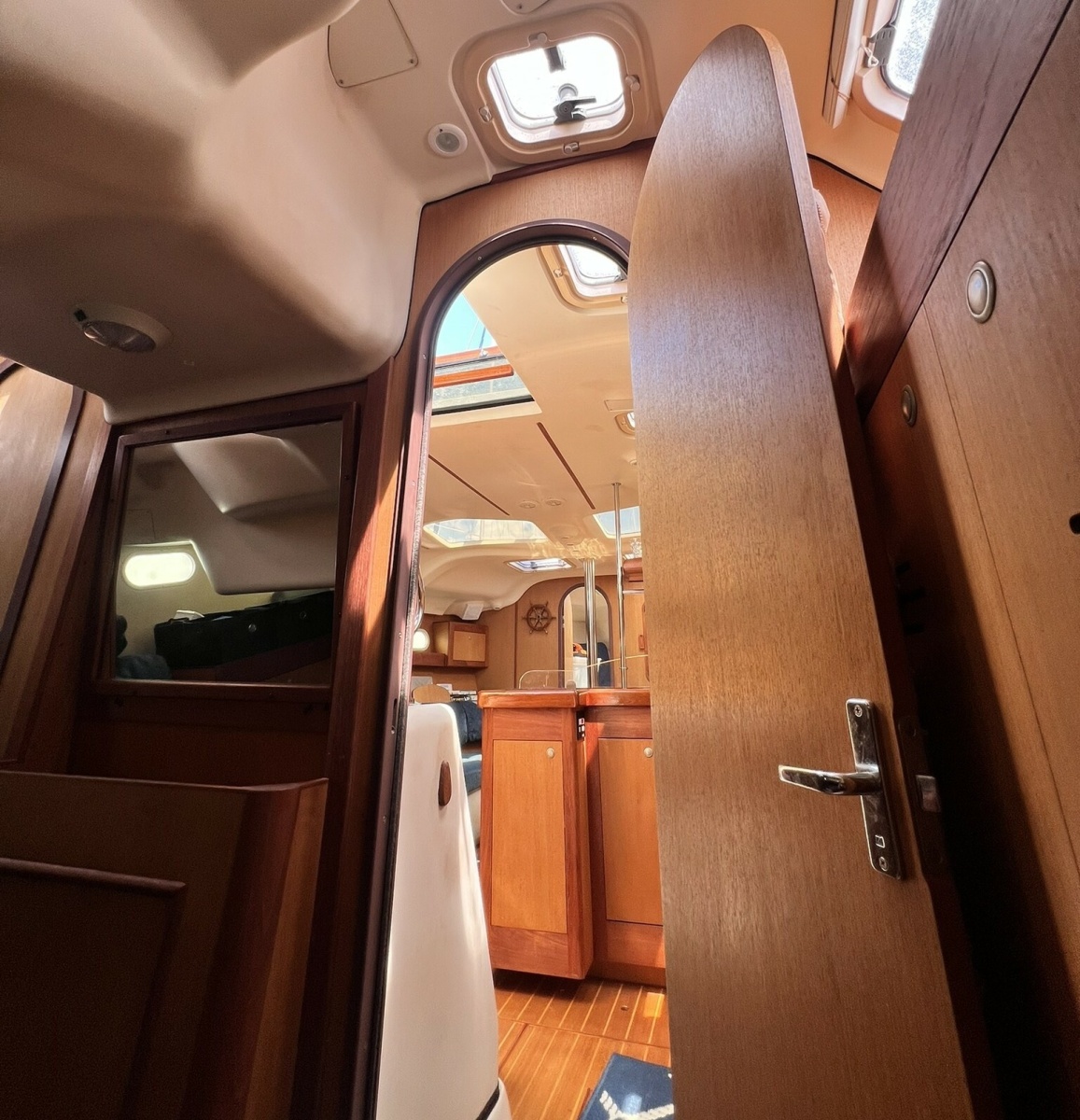 1999 Hunter 380