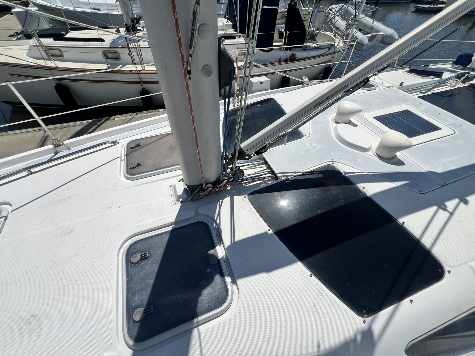 1999 Hunter 380