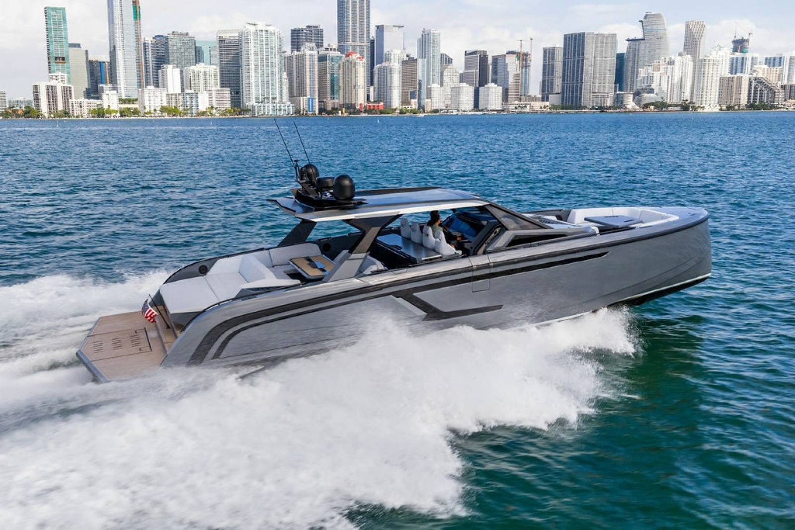 2024 Vanquish Yachts VQ55