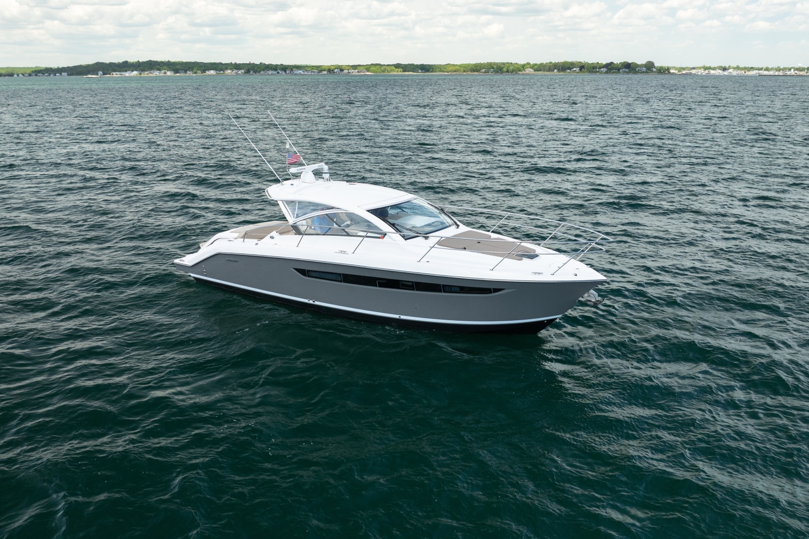 2015 Pursuit 365i SC