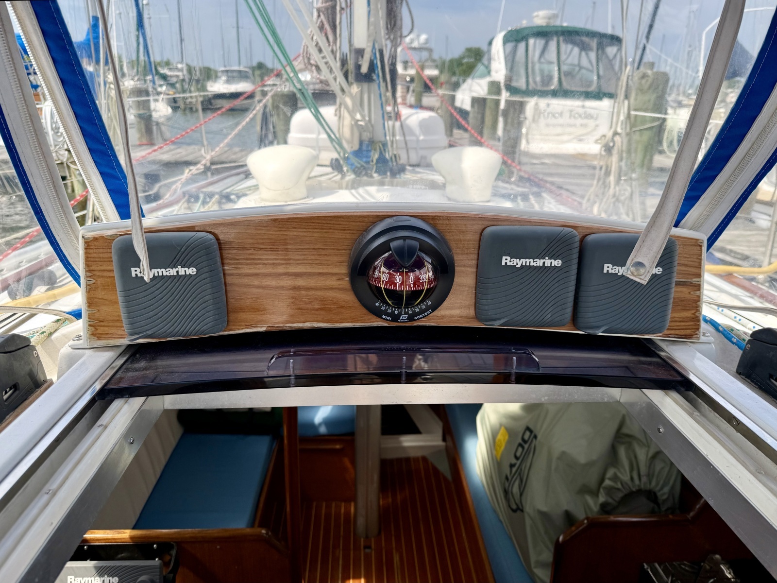 Gawain 33ft Wauquiez Yacht For Sale