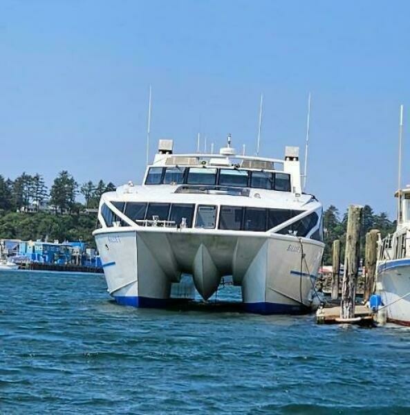 2008 Custom High Speed 70pax COI Passenger
