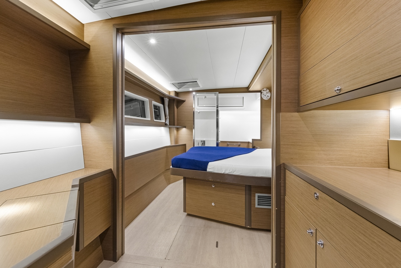 2022 Lagoon 52F