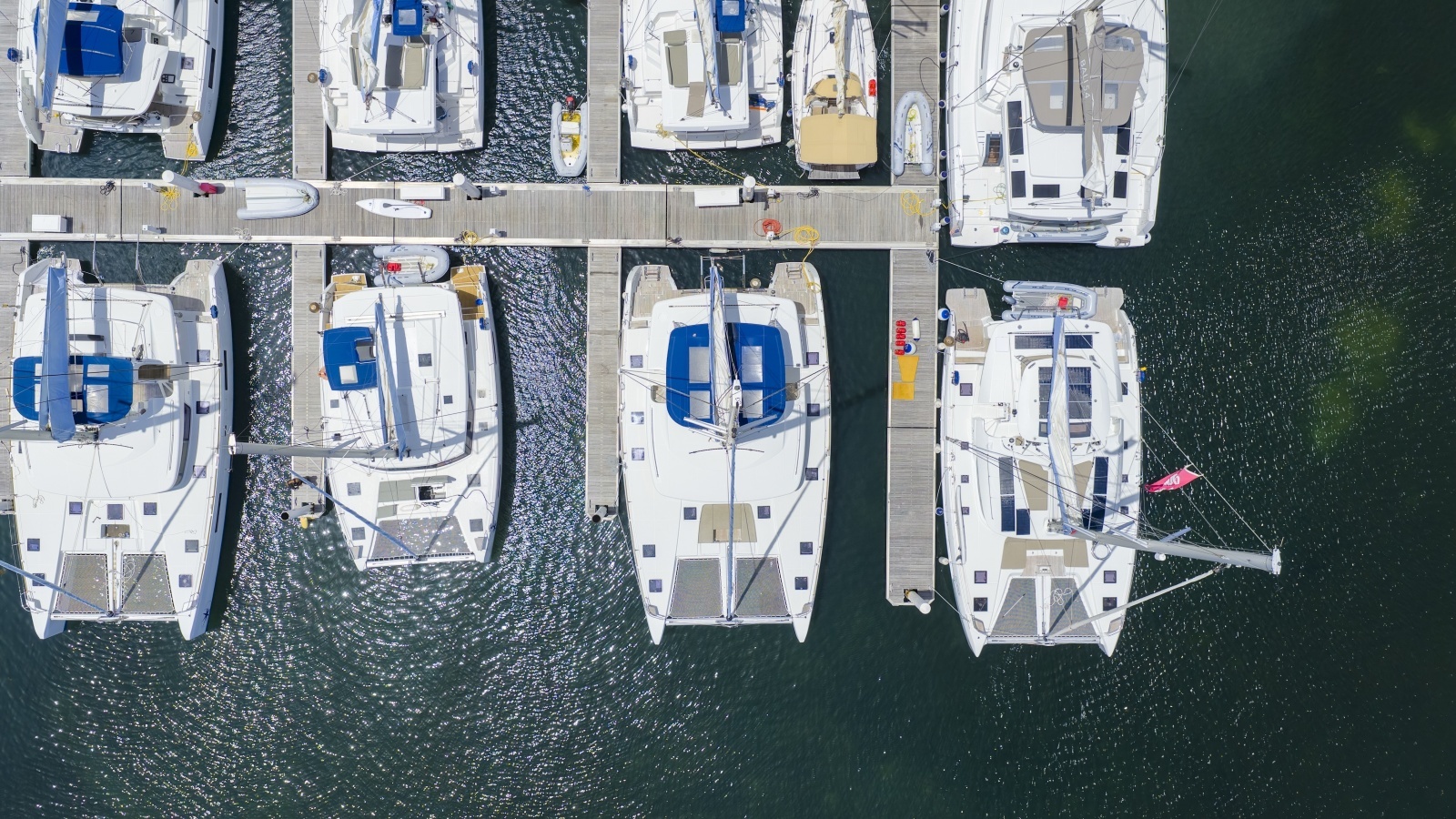 2022 Lagoon 52F