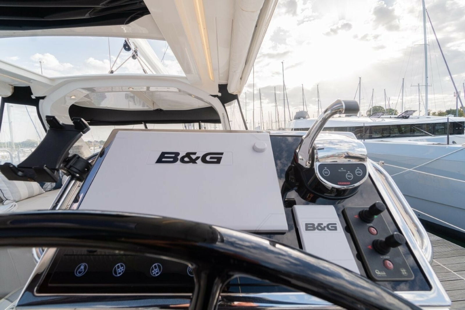 2020 Beneteau Oceanis Yacht 62