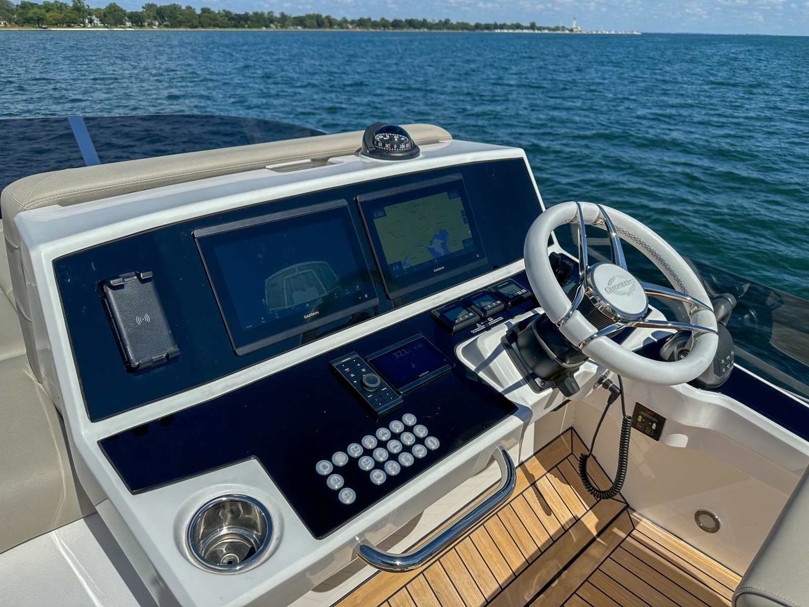 2024 Sunseeker 55 Manhattan
