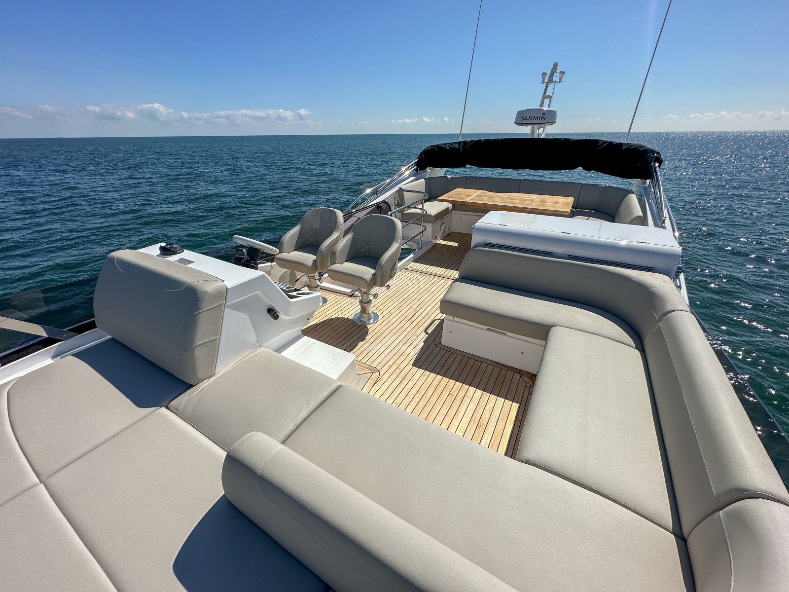 2024 Sunseeker 55 Manhattan