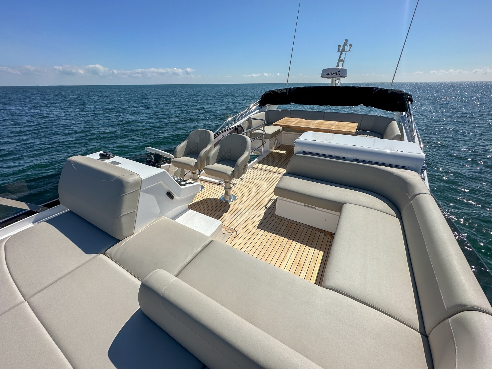 2024 Sunseeker 55 Manhattan