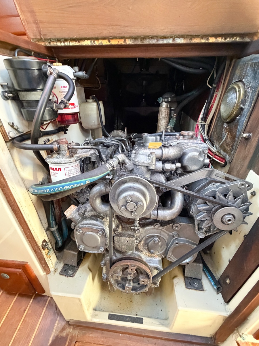 1998 Pacific Seacraft 37