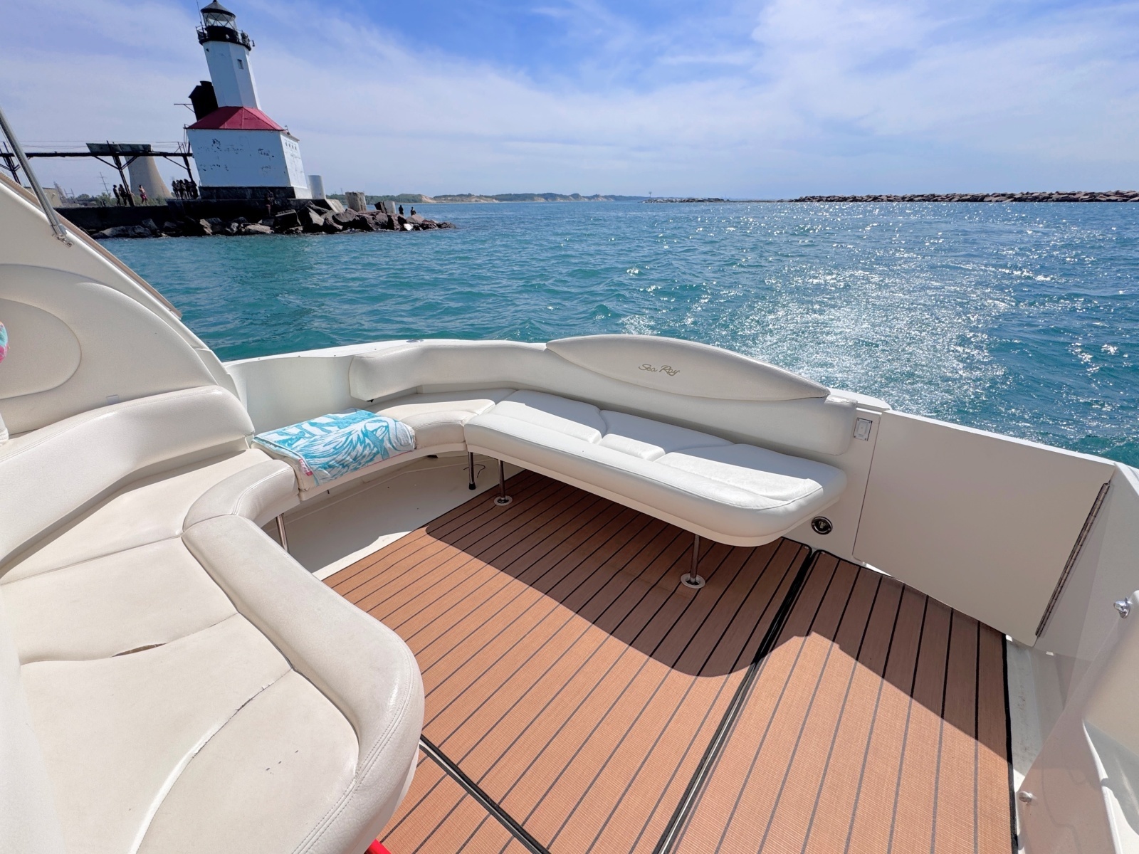 1999 Sea Ray 38 Sundancer