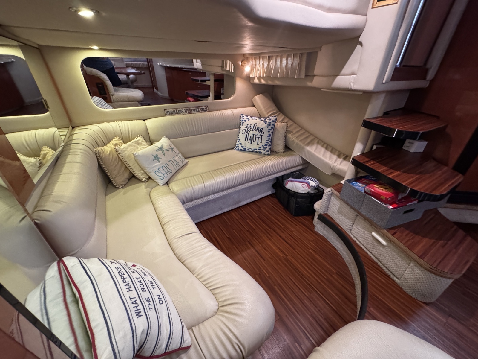 1999 Sea Ray 38 Sundancer