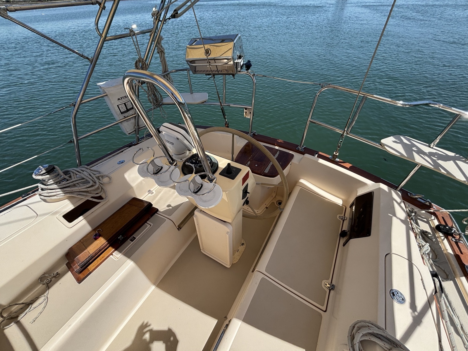 2015 Island Packet 