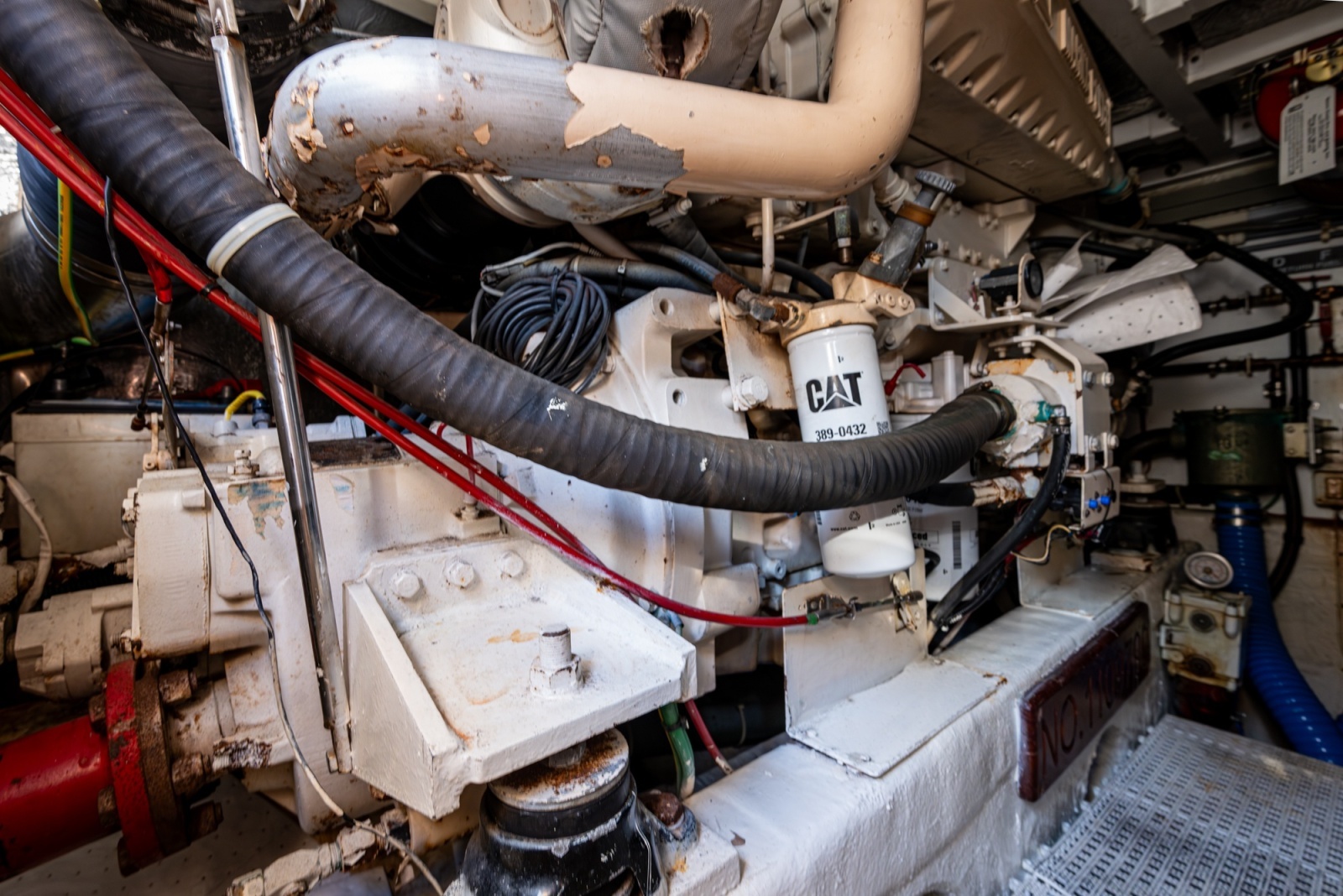 _engine_room_02