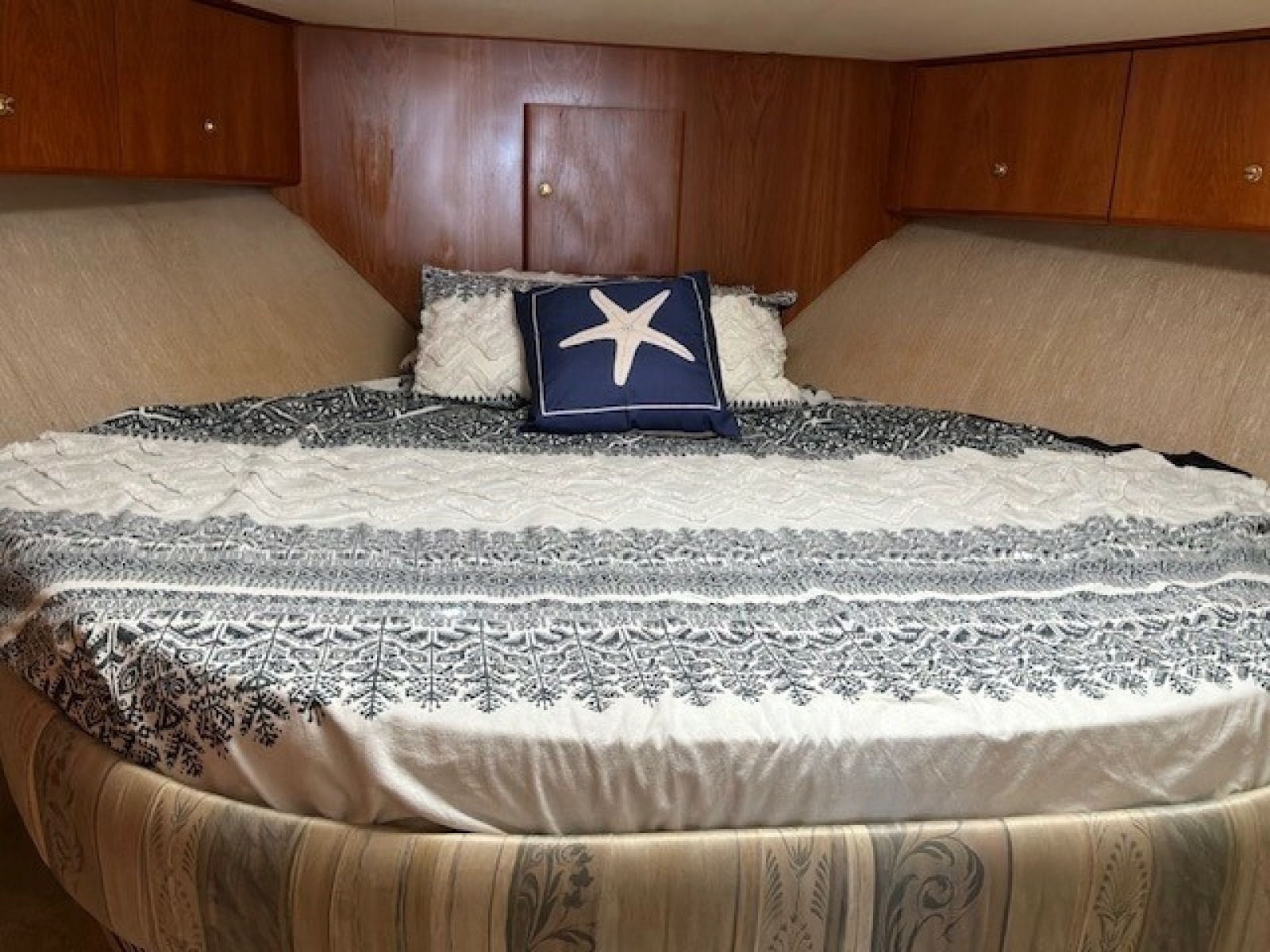 2000 Silverton 41 Convertible