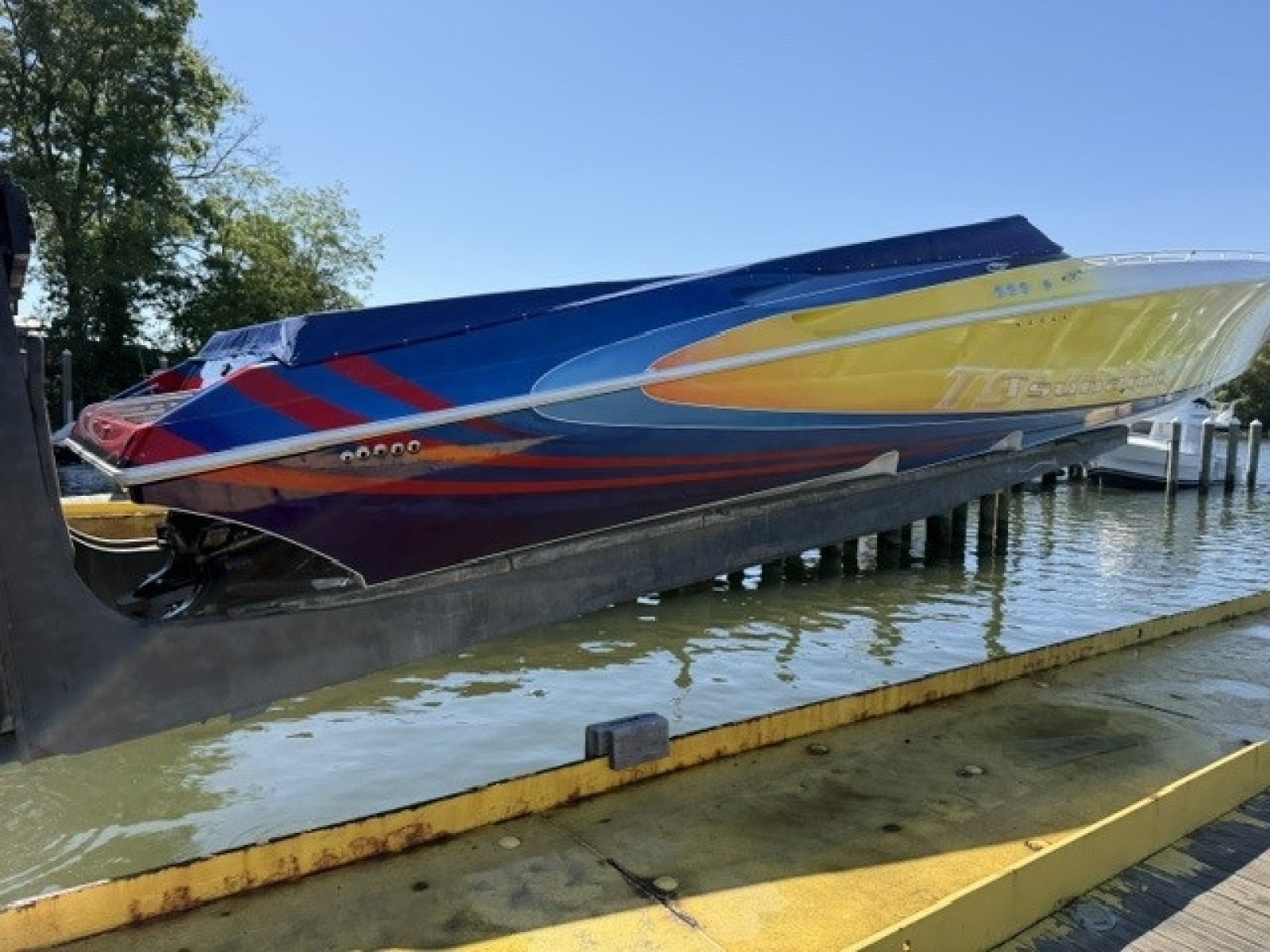 47ft Fountain Yacht For Sale