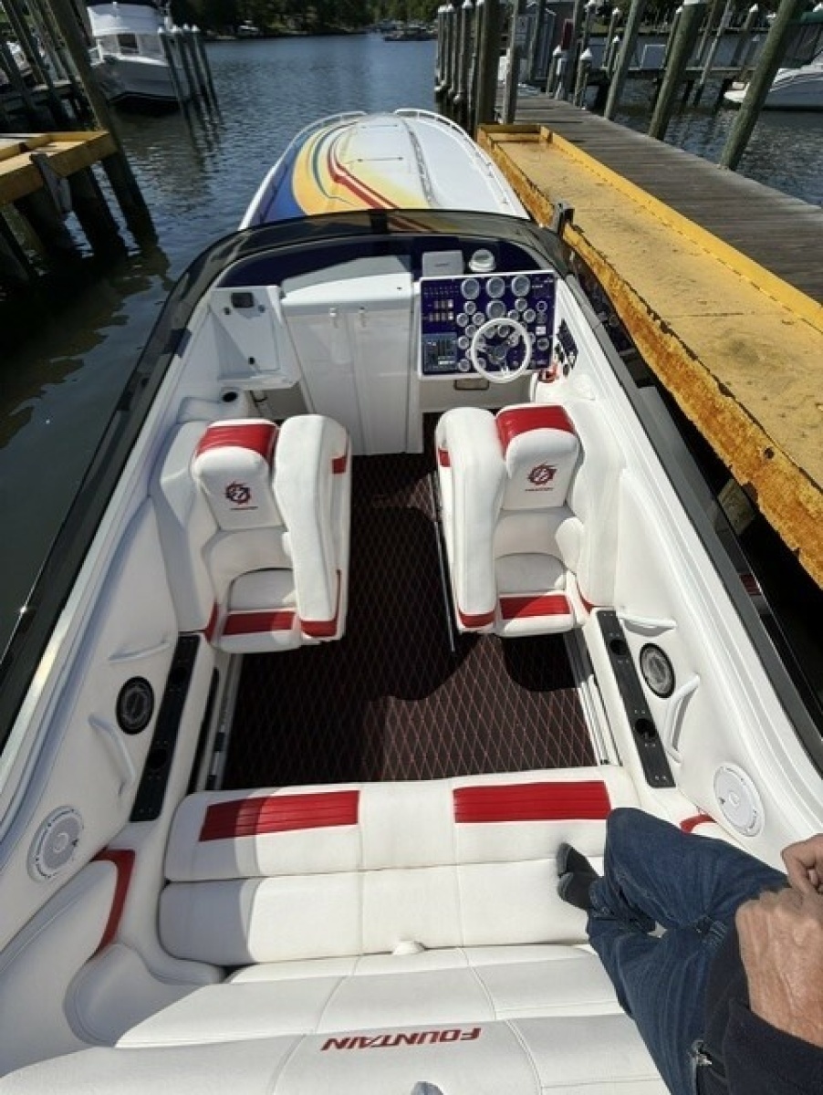 47ft Fountain Yacht For Sale