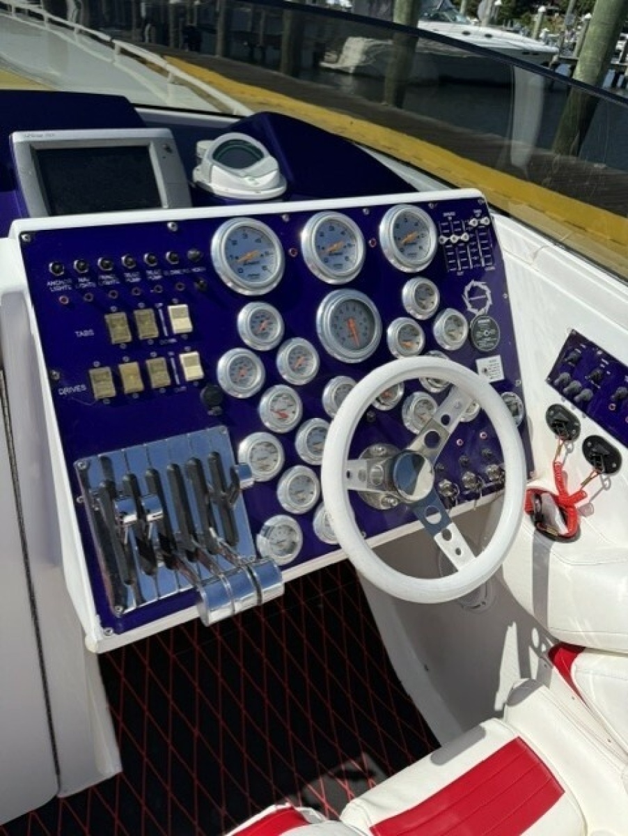 47ft Fountain Yacht For Sale