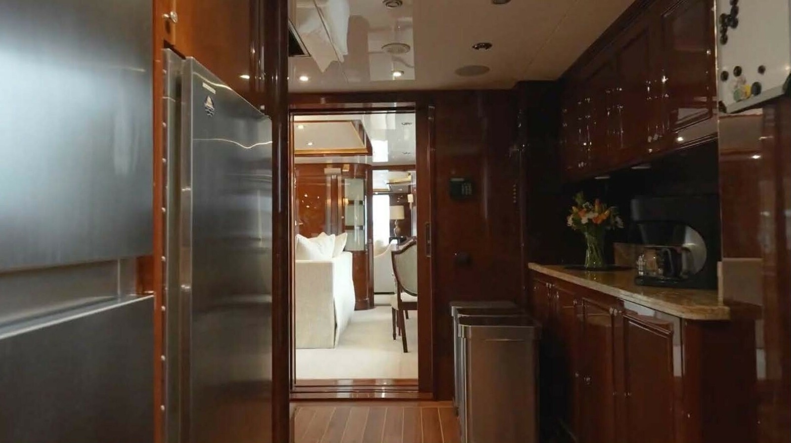 2004 Benetti Vision